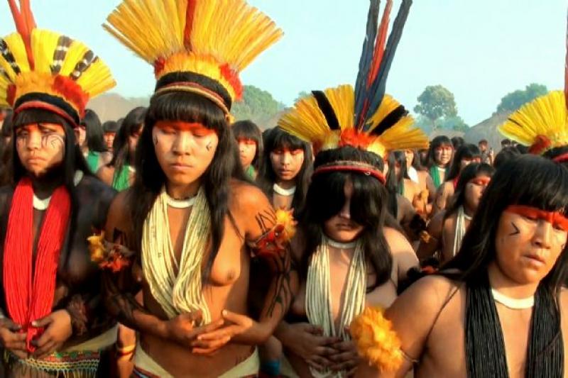 The everyday reality of a tribe from Alto Xingu, Mato Grosso, is affected b...